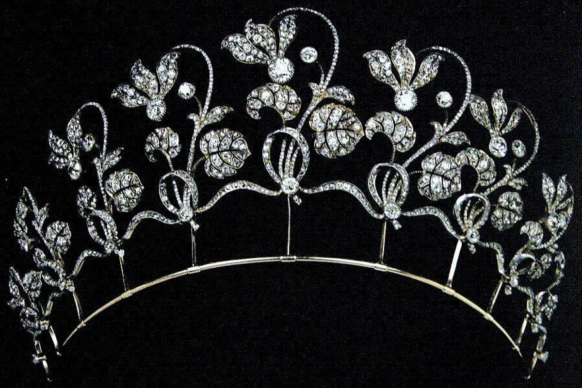 FRiDAY LaTE: Битва титанов Картье и Фаберже